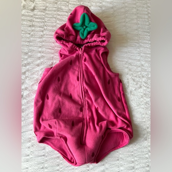 Carters Strawberry Costume Size 6-9M BNWT - Picture 3 of 7